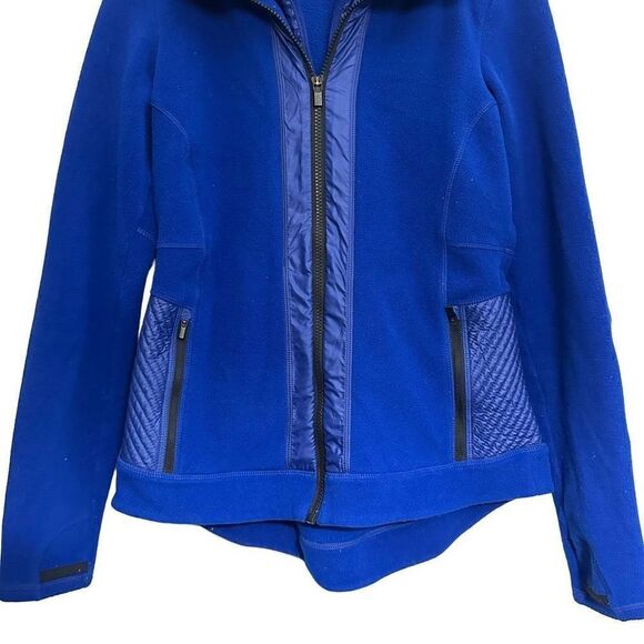 Athleta full zip jacket with hood size small - Picture 5 of 9